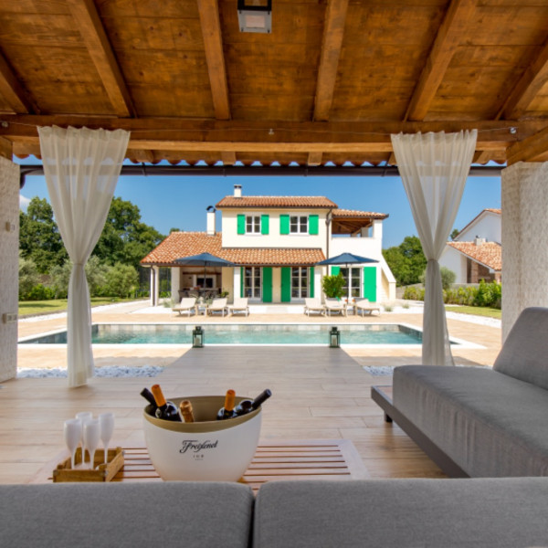 Villa Jozefina, Villa Jozefina spacious villa surrounded by greenery, Hreljići, Istria, Croatia Hreljići