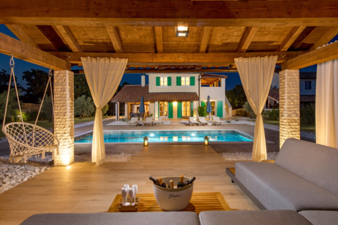 Exterior, Villa Jozefina spacious villa surrounded by greenery, Hreljići, Istria, Croatia Hreljići